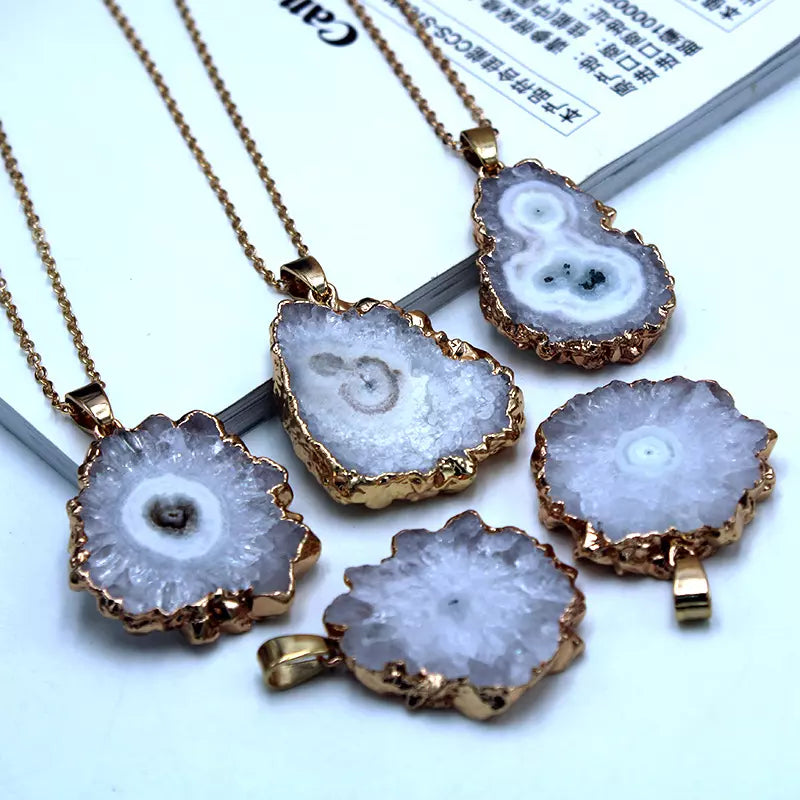 Irregular Crystal Flower Lace Necklace