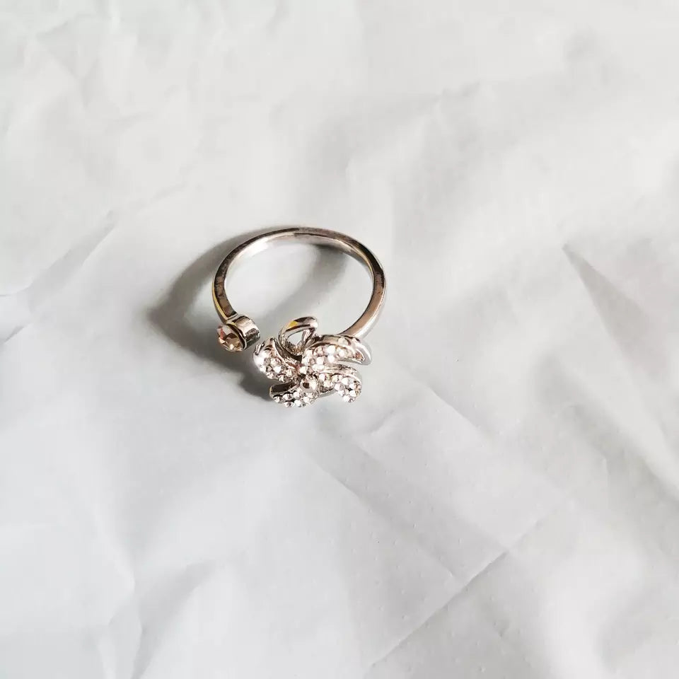 Key Ring Windmill Rotating Windmill Adjustable Ring – 2Sister'sJewellery