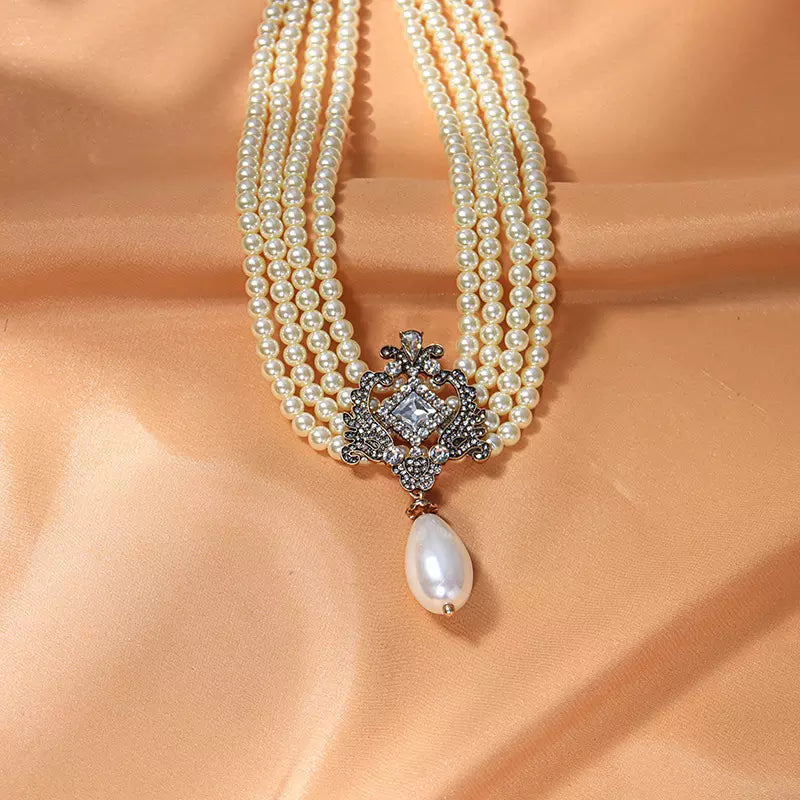 Pearl Handcrafted Necklace