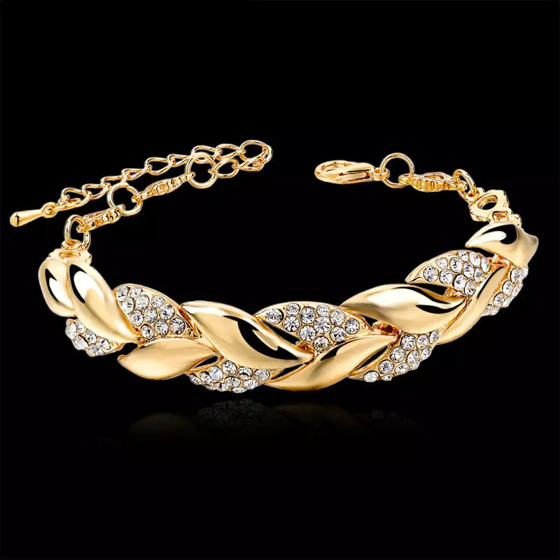 Elegant Designer Alloy Rhinestone Leaf Bracelet