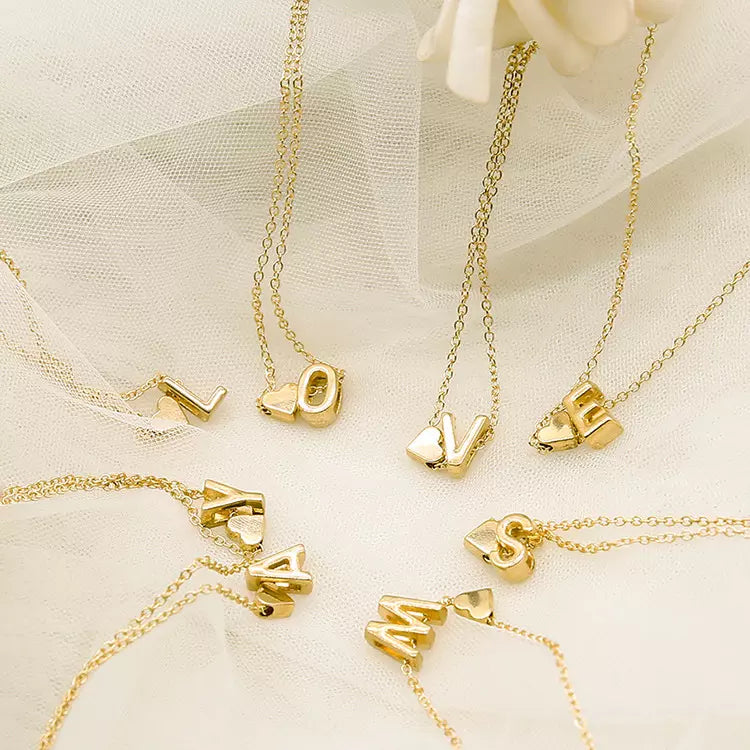 Style 26 Letter Heart Pendant Necklace Gold Plated