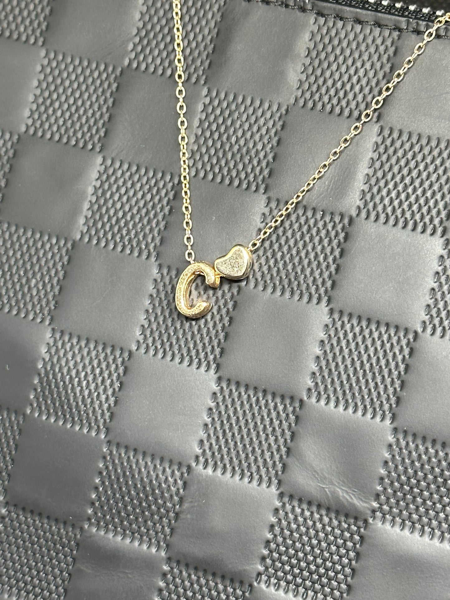 Style 26 Letter Heart Pendant Necklace Gold Plated